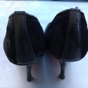 Donald J Pliner Black Suede Couture High Heel Pumps Size 6M (173)